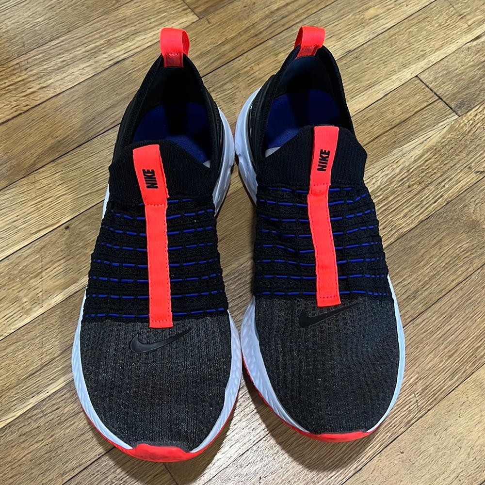 Nike react phantom